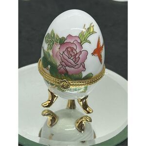 VTG  Egg Shaped Trinket Box Pink Flower Red Bird Gold Footed Imperial Treasures